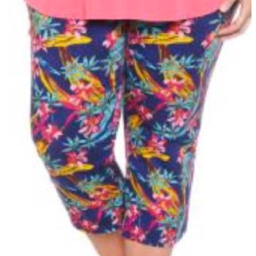 CAPRIS, FLORAL, SUMMER BLUE (Multicolour), SIZE 3X, 5 POCKETS, 97% COTTON SPANDE